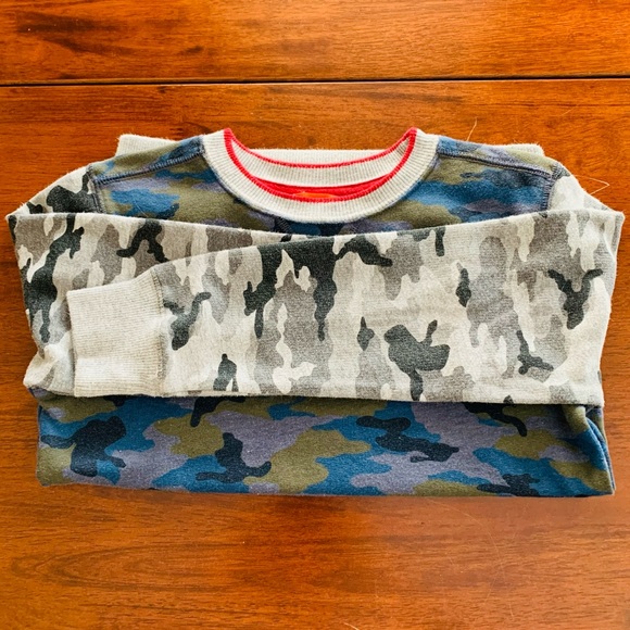 Joe Fresh Boys Two Tone Camouflage Pull Over, size 7 - Picture 2 of 4